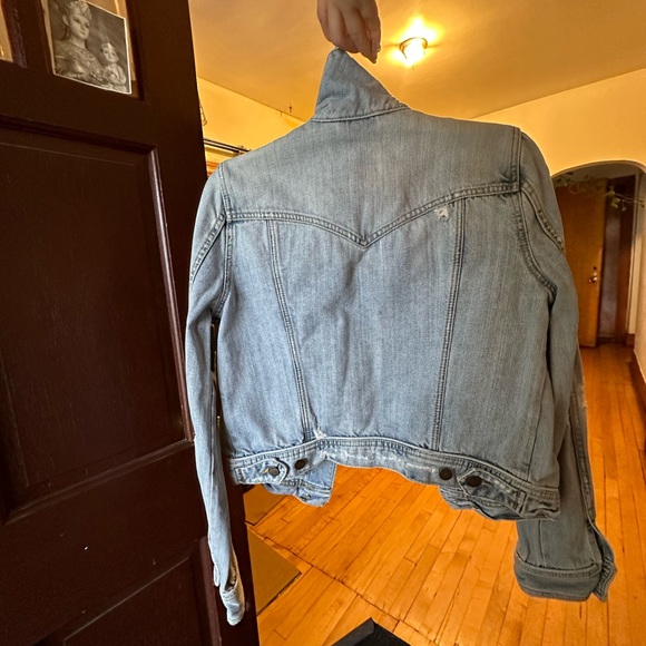 Vintage Abercrombie and fitch women’s distressed jean jacket - Picture 2 of 11